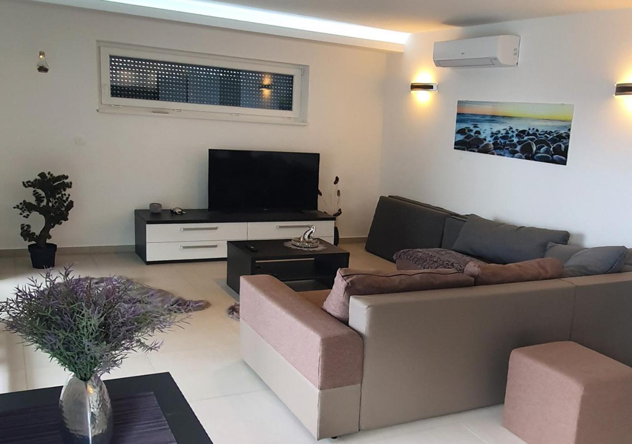 Kober Apartments Krk Krk Town Zewnętrze zdjęcie